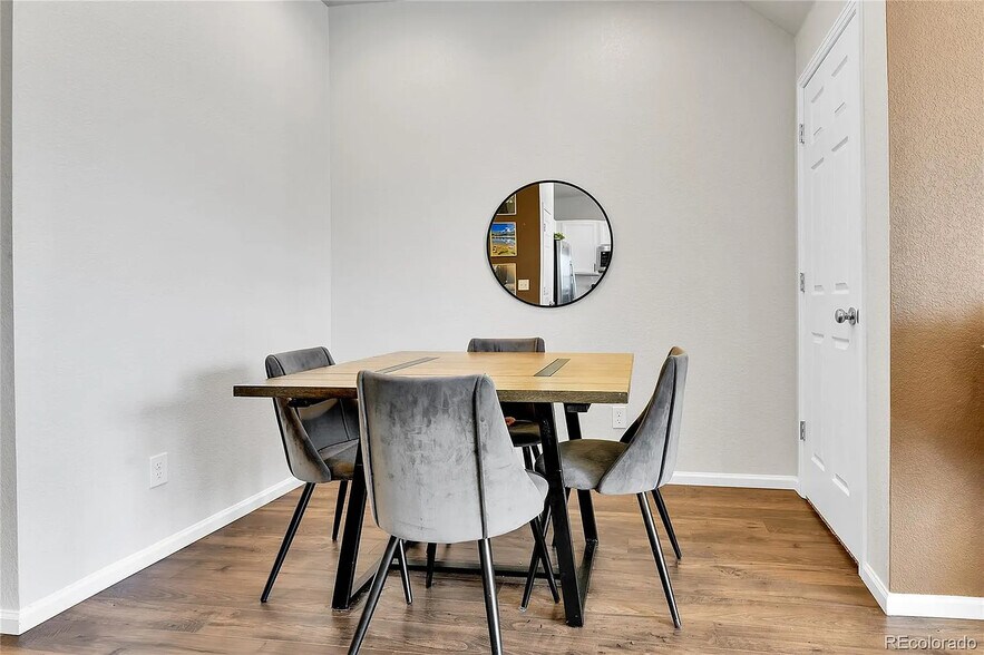 Building Photo - 6459 N Dunkirk St