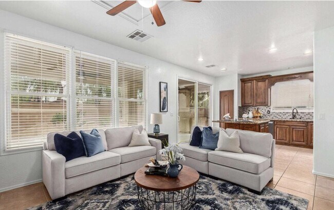 Building Photo - 17127 W Statler St