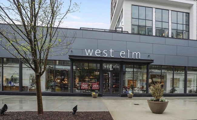 Building Photo - 8181 Carnegie Hall Ct