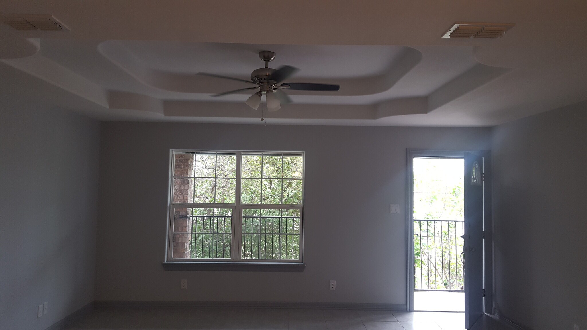 living room - 709 E 3rd St