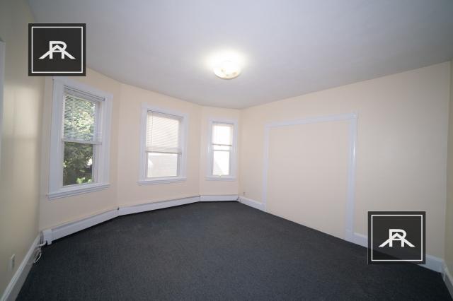 Building Photo - 3 bedroom in Brighton MA 02135