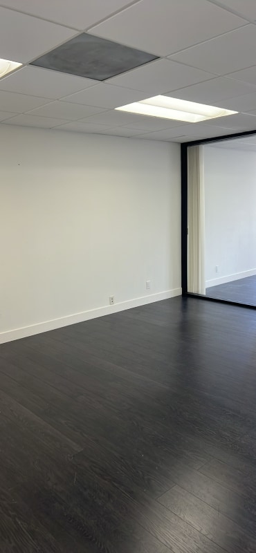 Building Photo - 22750 Hawthorne Blvd