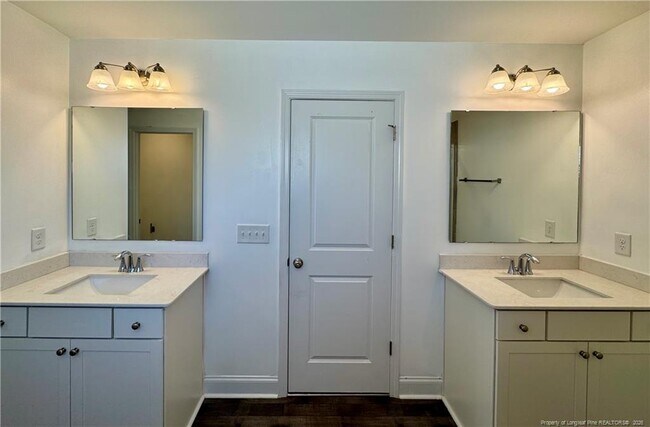 Building Photo - 1728 Stackhouse Dr