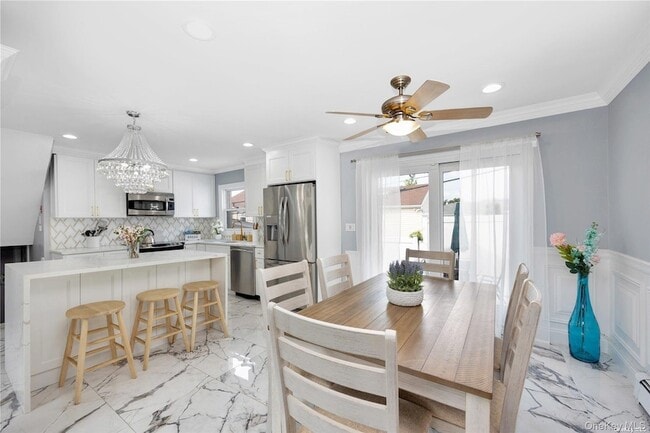 Building Photo - 81 Barnes St