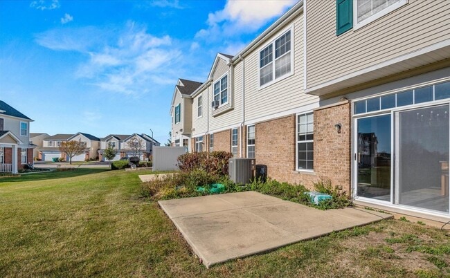 Building Photo - 1116 Heron Cir