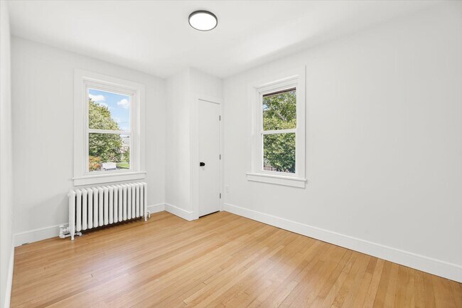 Building Photo - 430 Cinnaminson Ave