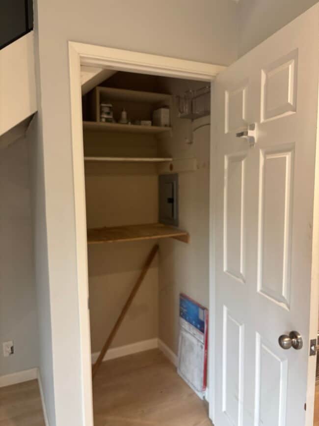 Building Photo - 5420 Roundtree Ct