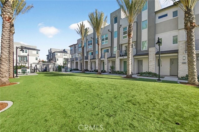 Building Photo - 1615 W Bushell St