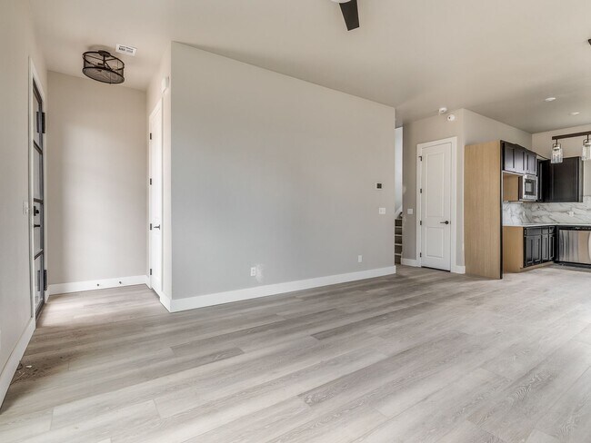 Building Photo - Beautiful New Construction Home in Edmond/...