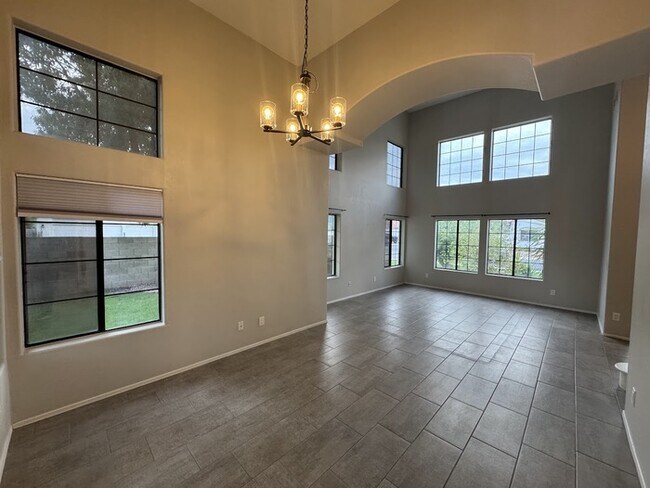 Building Photo - Marshall Ranch - Solar - Pool W/service included