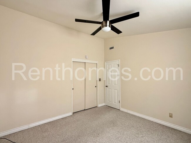 Building Photo - 4227 Mt Herbert Ave