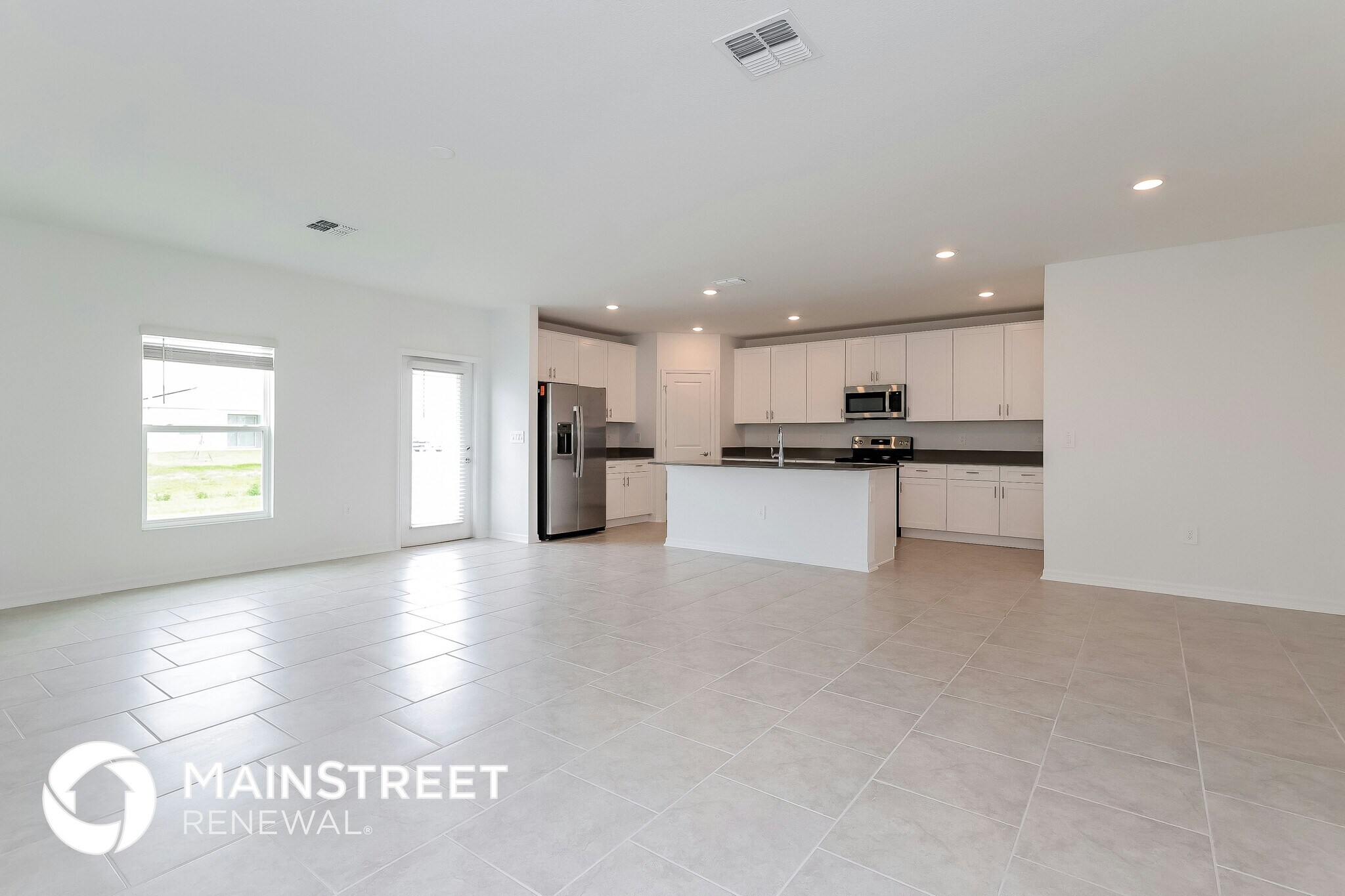 Building Photo - 640 Grove St