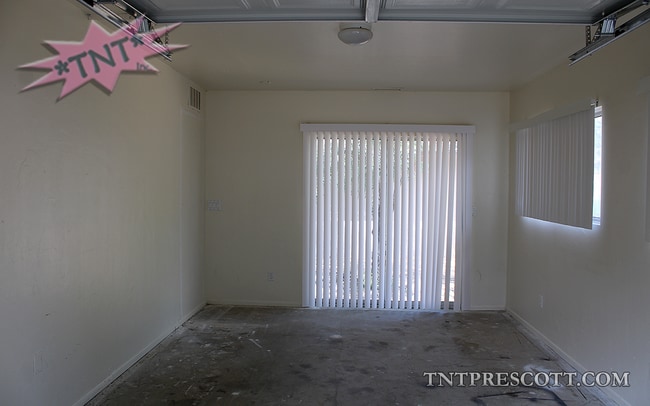 Building Photo - Home in Prescott on Cul-De-Sac ~ HOLD
