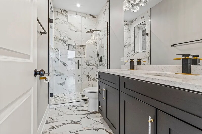 Building Photo - 4827 S St Lawrence Ave