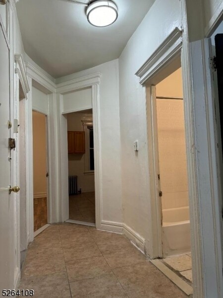 Building Photo - 830 S 16th St