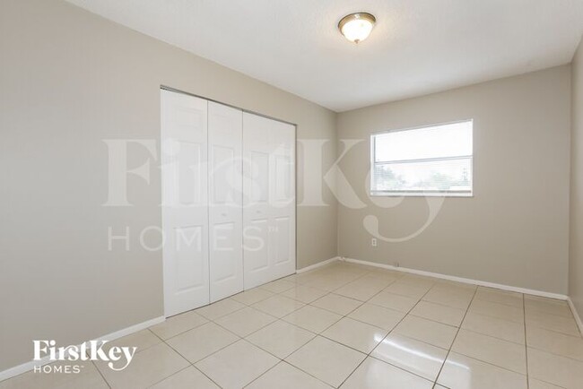 Building Photo - 8275 Jacaranda Ave