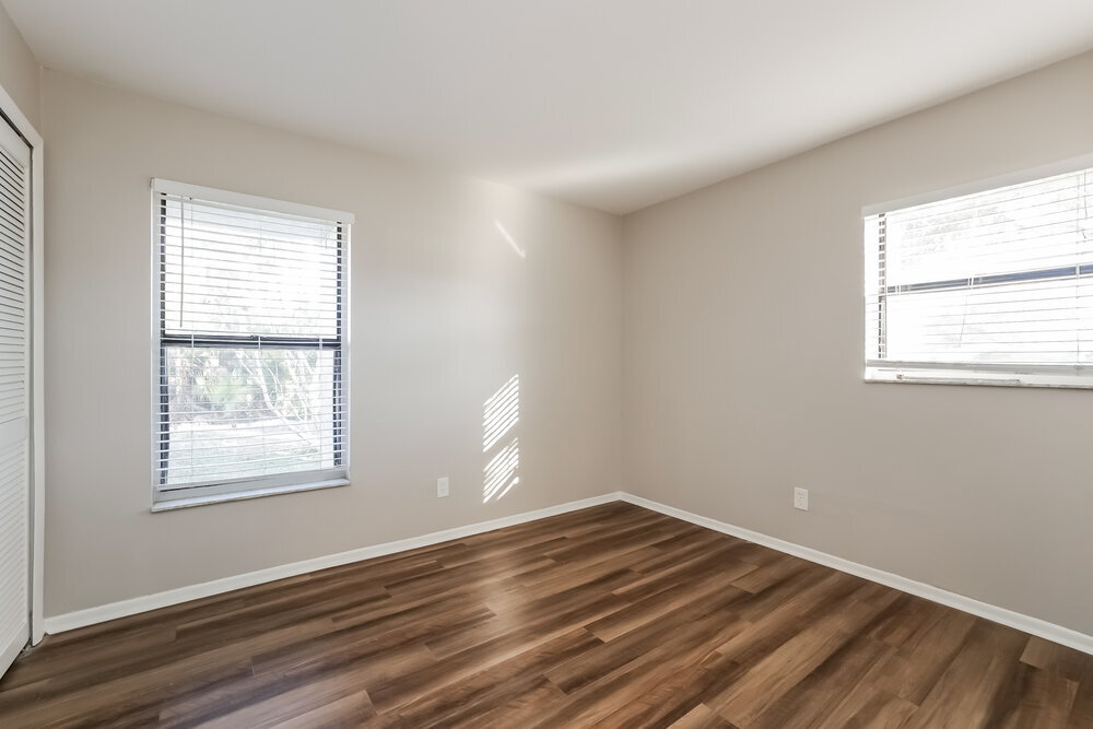 Building Photo - 244 SW 22nd Pl