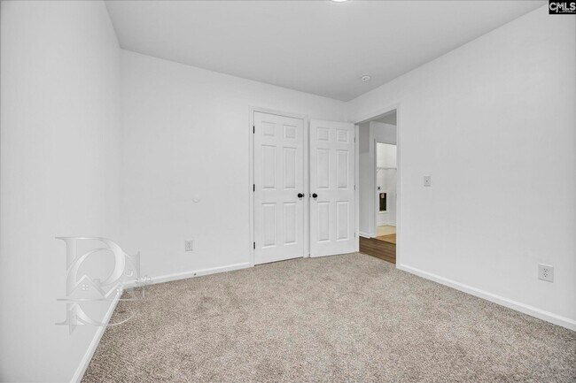 Building Photo - 86 Deertrot Ct