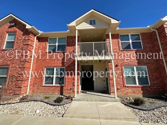 Primary Photo - 1203 N Clay St