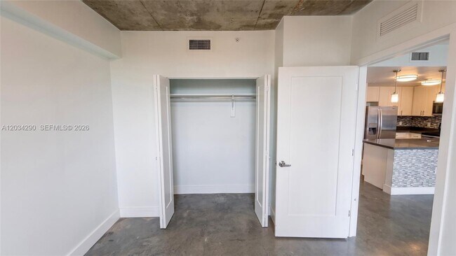 Building Photo - 4332 W Flagler St