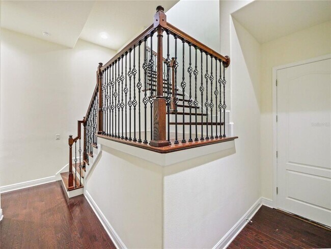 Building Photo - 15704 Marina Bay Dr