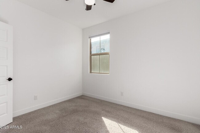 Building Photo - 12399 W Forest Pleasant Pl