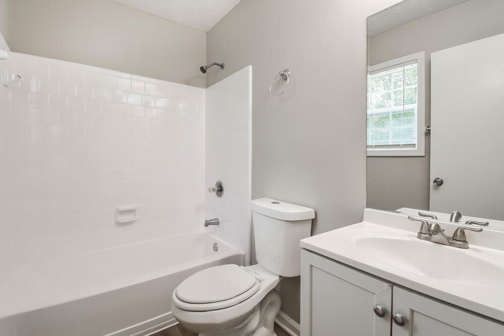 Building Photo - 6603 Eastbriar Dr