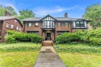 Building Photo - 2540 Euclid Heights Blvd
