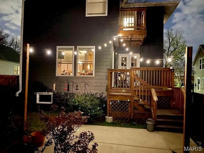 Building Photo - 439 Alma Ave