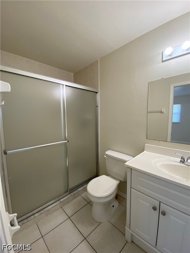 Building Photo - 622 SE 13th Pl