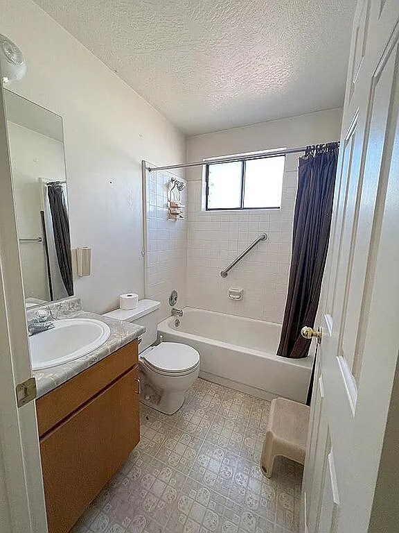 Building Photo - 1213 Charlton Ave