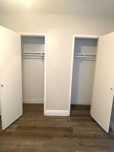 Building Photo - 562 Silverwood Ave