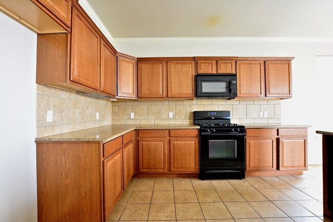 Building Photo - 2623 112th St