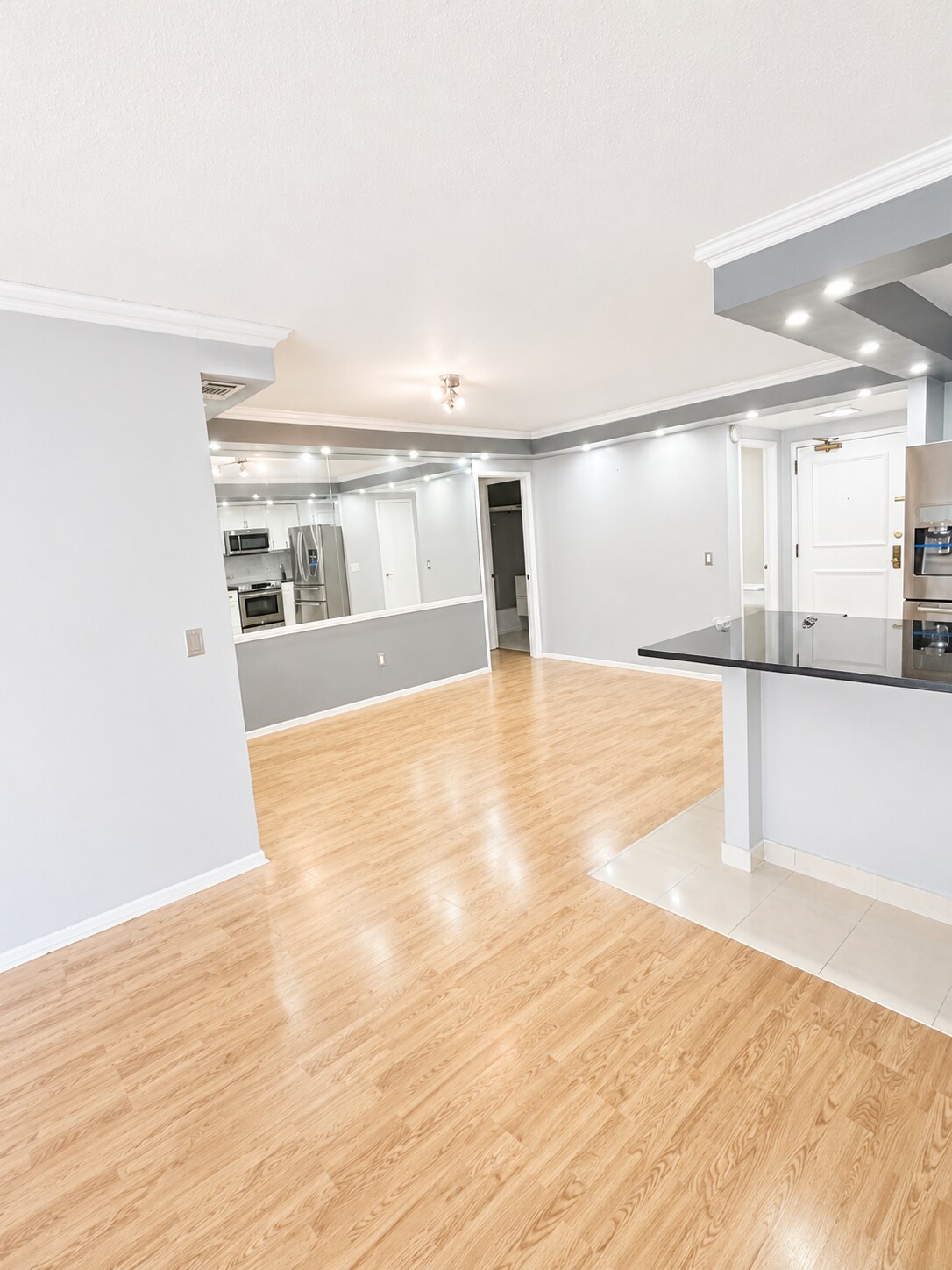 Building Photo - 6101 Edsall Rd