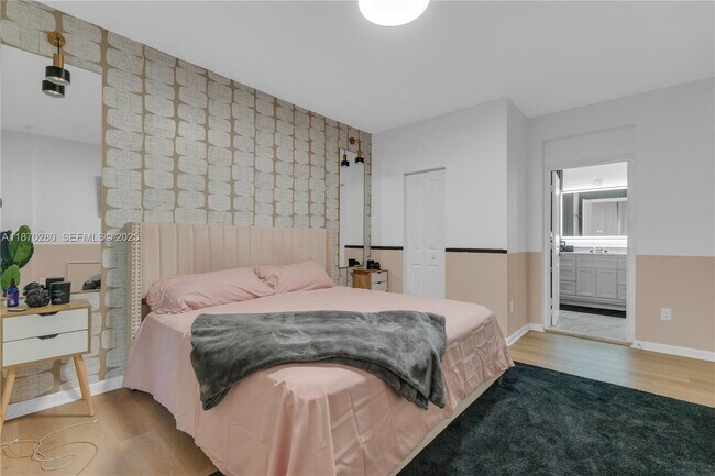 Building Photo - 3529 NW 29th Pl