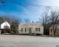 Building Photo - 2308 Center Ave