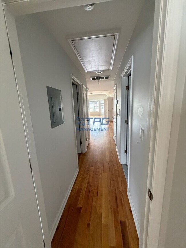 Building Photo - 131 Bergen St