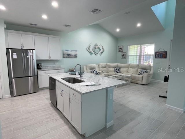 Building Photo - 261 Gypsy Palace Ln