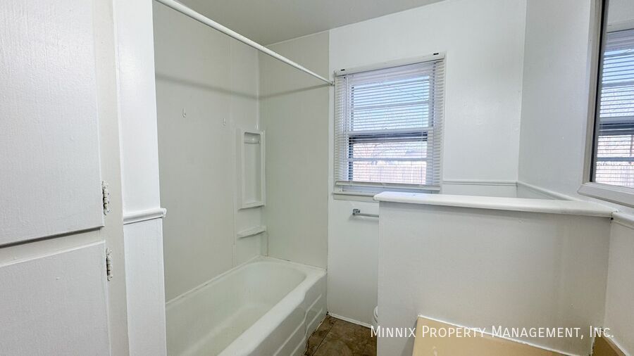 Building Photo - 4506 47th St