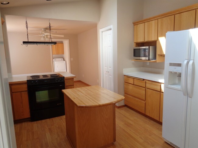 Building Photo - 3315 8th St NW