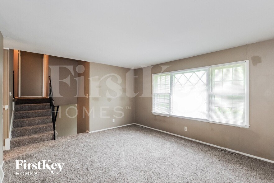 Building Photo - 7908 E 92nd St