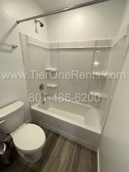 Building Photo - NO DEPOSIT option available for qualified renters!