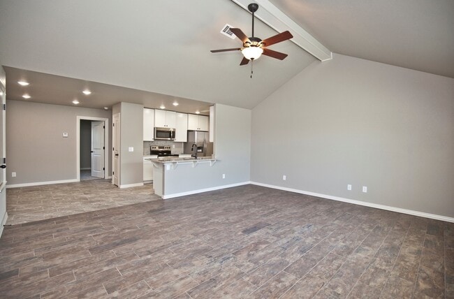 Building Photo - ***240-B Commercial***
