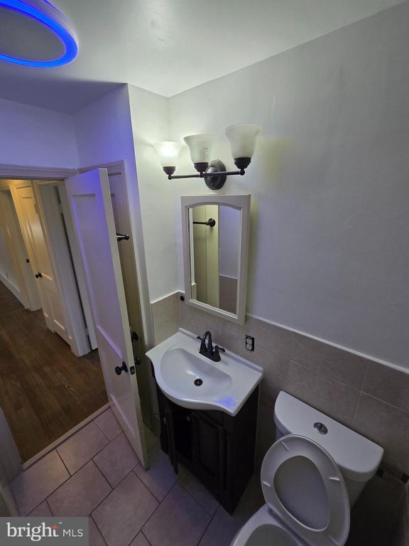 Building Photo - 13 Dublin Dr