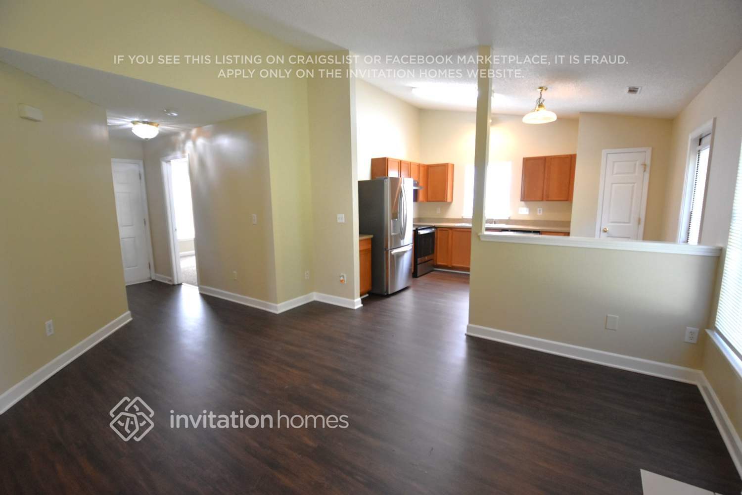 Building Photo - 847 Anchor Way NE