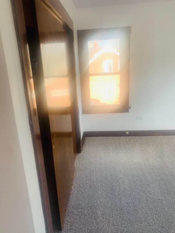 Building Photo - 3236 Schneider Rd