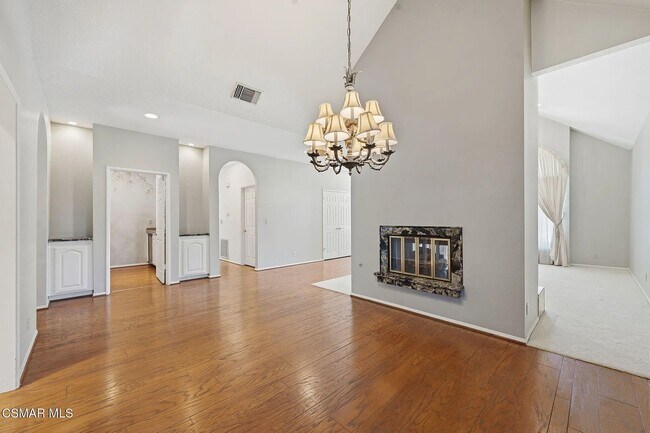 Building Photo - 2085 Brookfield Dr