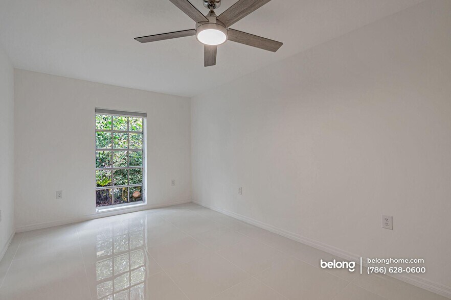 Building Photo - 6235 4th St