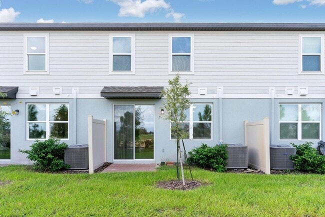 Building Photo - 16468 Happy Eagle Dr