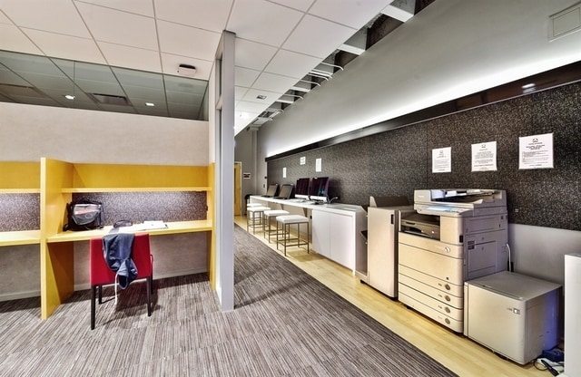 Building Photo - 505 N Lake Shore Dr
